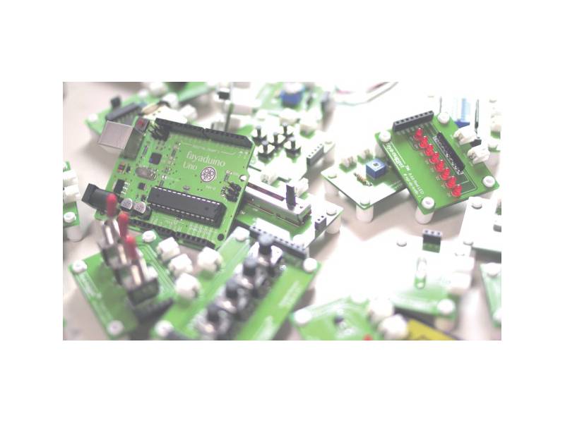 FayaLab - Program edukacyjny z podzespołami elektronicznymi